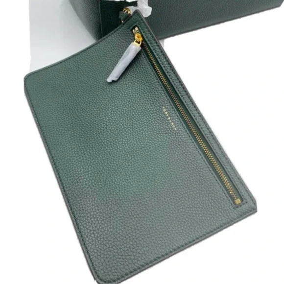 NWT TORY BURCH BLAKE TOTE IN JITNEY GREEN LEATHER SHOULDER BAG POUCH - Picture 4 of 9